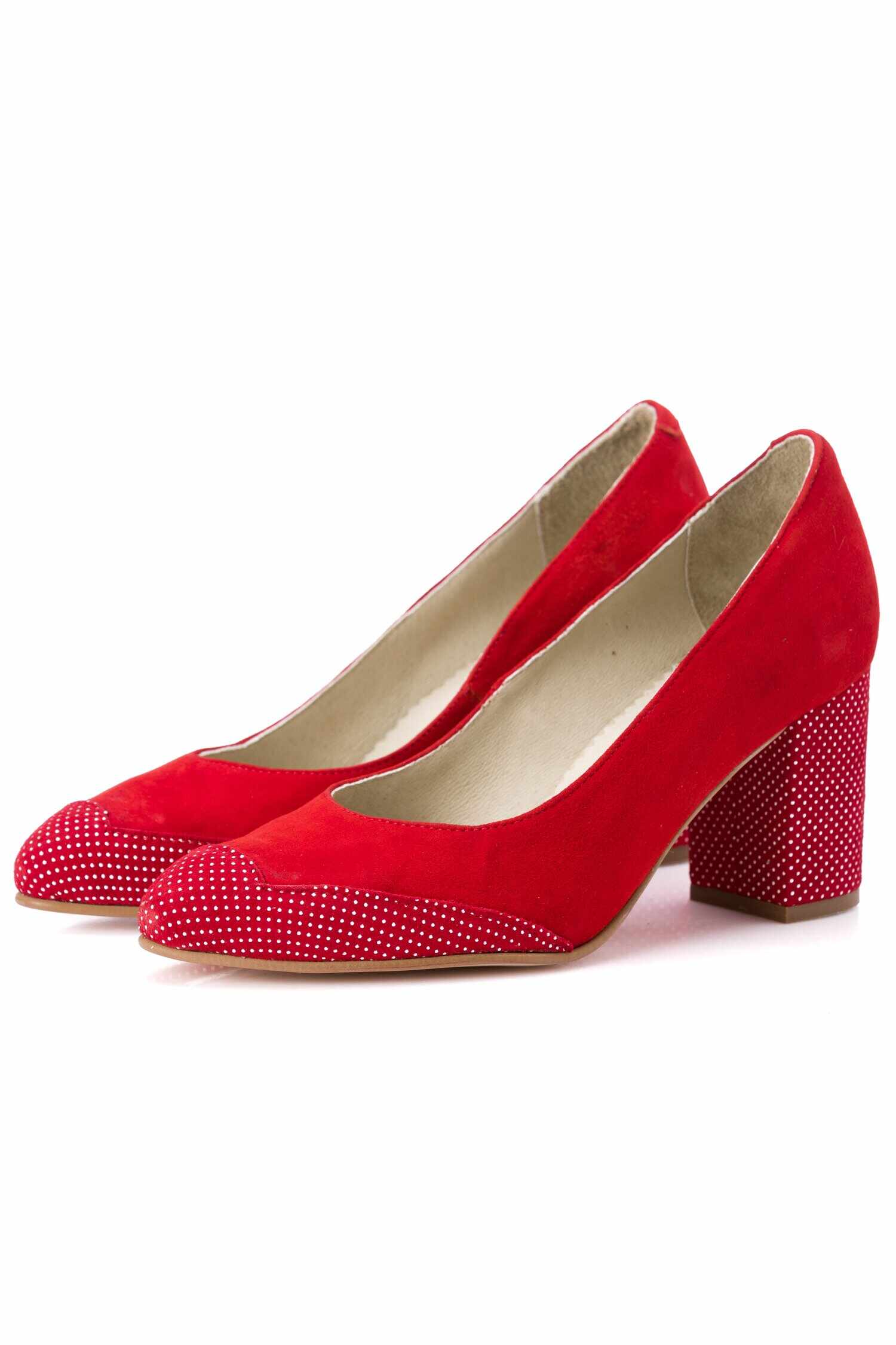 Dependent Quilt Lengthen Pantofi rosii cu toc gros si imprimeu cu buline - 1022 produse