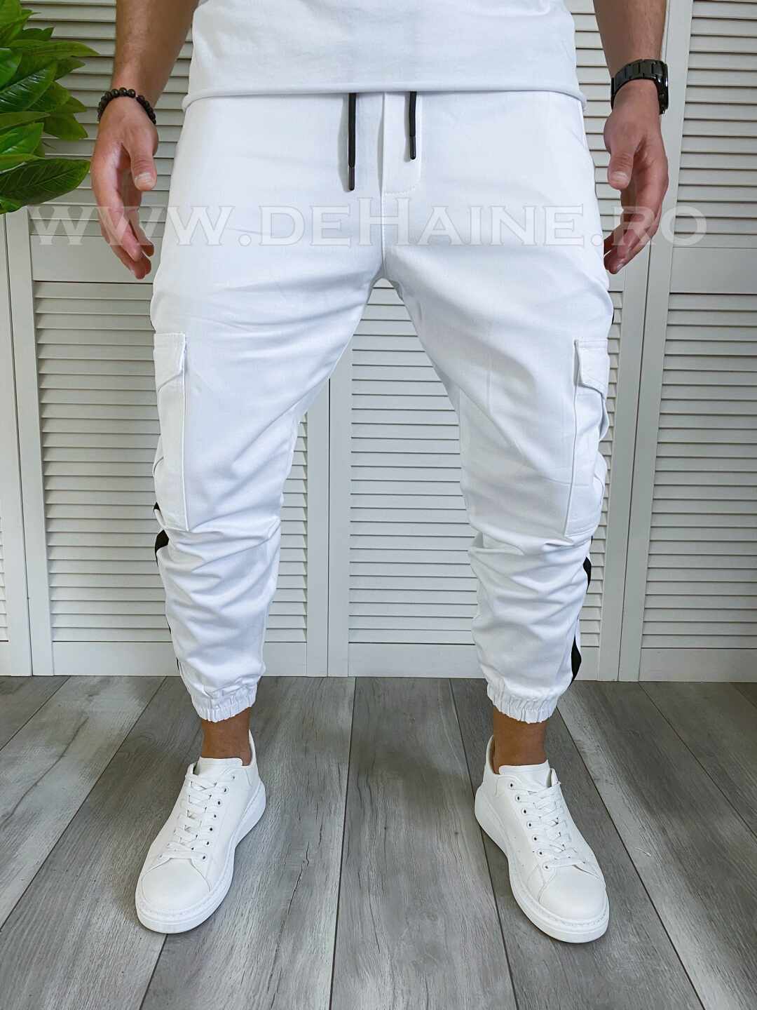 visitor Detective Forgiving Pantaloni albi pentru barbati - 6733 produse